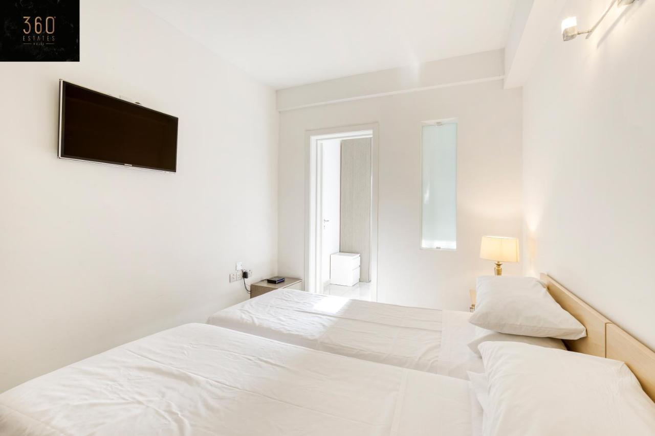 Centre Apt In St Julians/Pv With Spacious Living By 360 Estates Saint Julian's Екстер'єр фото